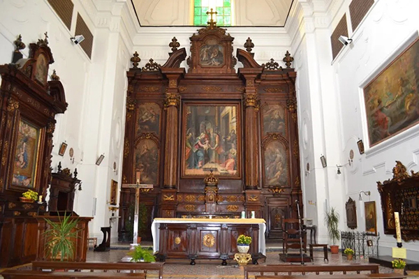 Interno monastero delle 33 di Napoli