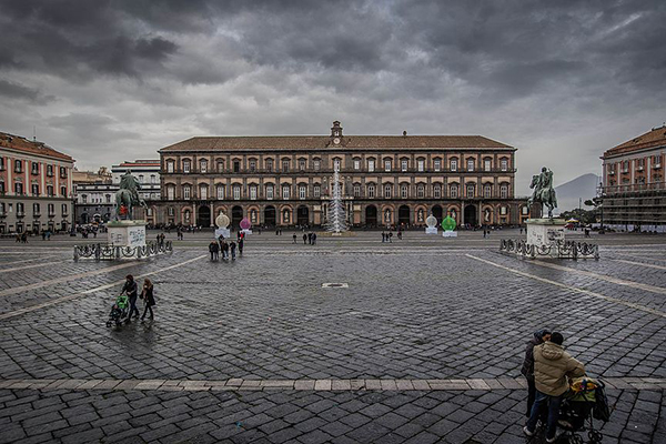 Piazza Plebiscito Napoli